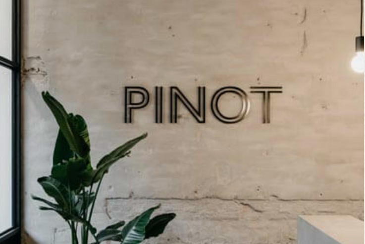 Pinot: drinks & lunch